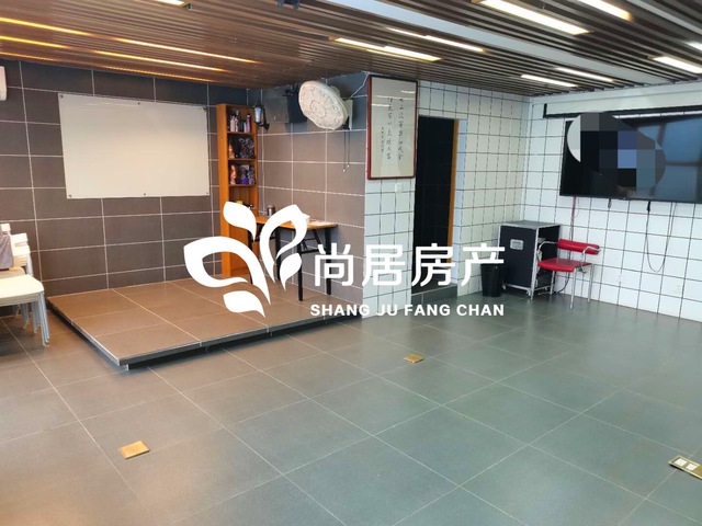 微(wēi)家(jiā)自(zì)由城(chéng)1